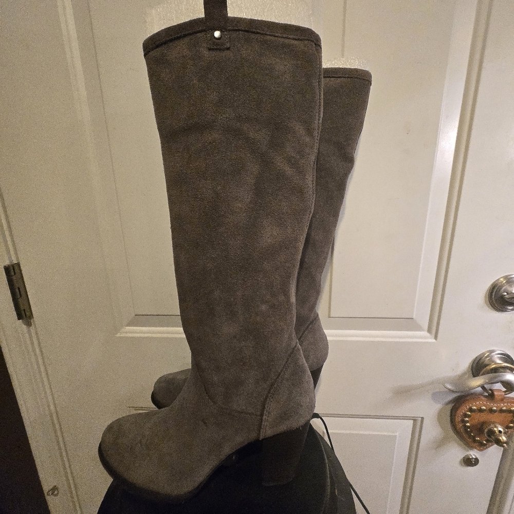 UGG Ava Gray Suede Knee-High Boots Womens Size 10 - Picture 8 of 16